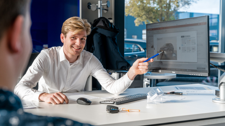 manager-retail-1.jpg