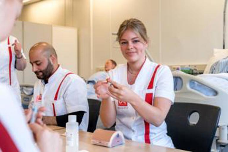 verpleegkundige-opleiding-foto1.jpg
