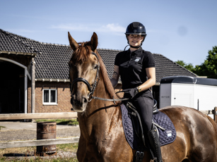 bedrijfsleider paardensport en houderij.jpg